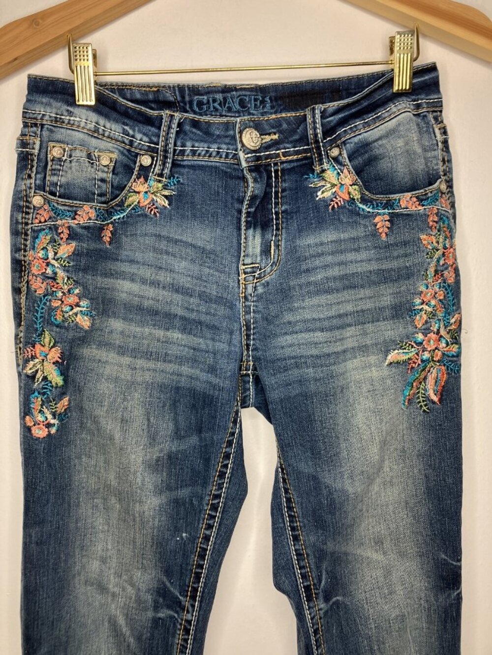 GRACE Women's Embroidered Floral Skinny Jeans Size 27 Mid Rise Stretch Denim Y2K - Picture 2 of 13